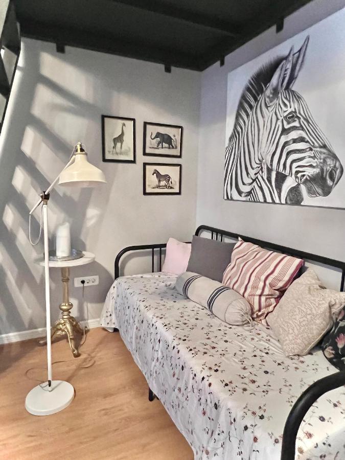 Central Dainty - Boutique Apartment In Zagreb City Centre Exteriör bild